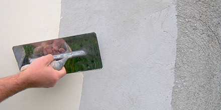 WEBER.REND FASADE WINTER - WEBER - ВЕБЕР - Цементная фасадная шпаклевка для финишного выравнивания поверхности толщиной от 1 до 5 мм при отрицательной температуре (до -10С). 