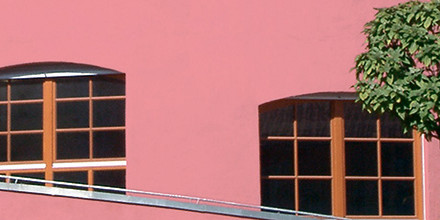 WEBER.TON MICRO V - WEBER - ВЕБЕР - Для цветового оформления старых и новых фасадов, а также нанесения на старую покраску из известковых и минеральных красок, обновление фасадов с акриловой, силиконовой, силикатно-силиконовой декоративной штукатуркой.